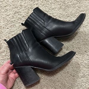 Marc Fisher boots